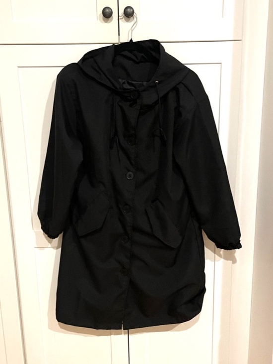 Jackets & Blazers - Women's Black Raincoat Size Medium